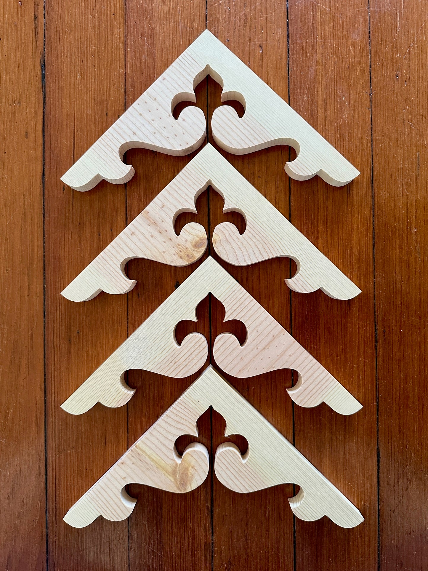 Fleur de lis Wood Trim Brackets