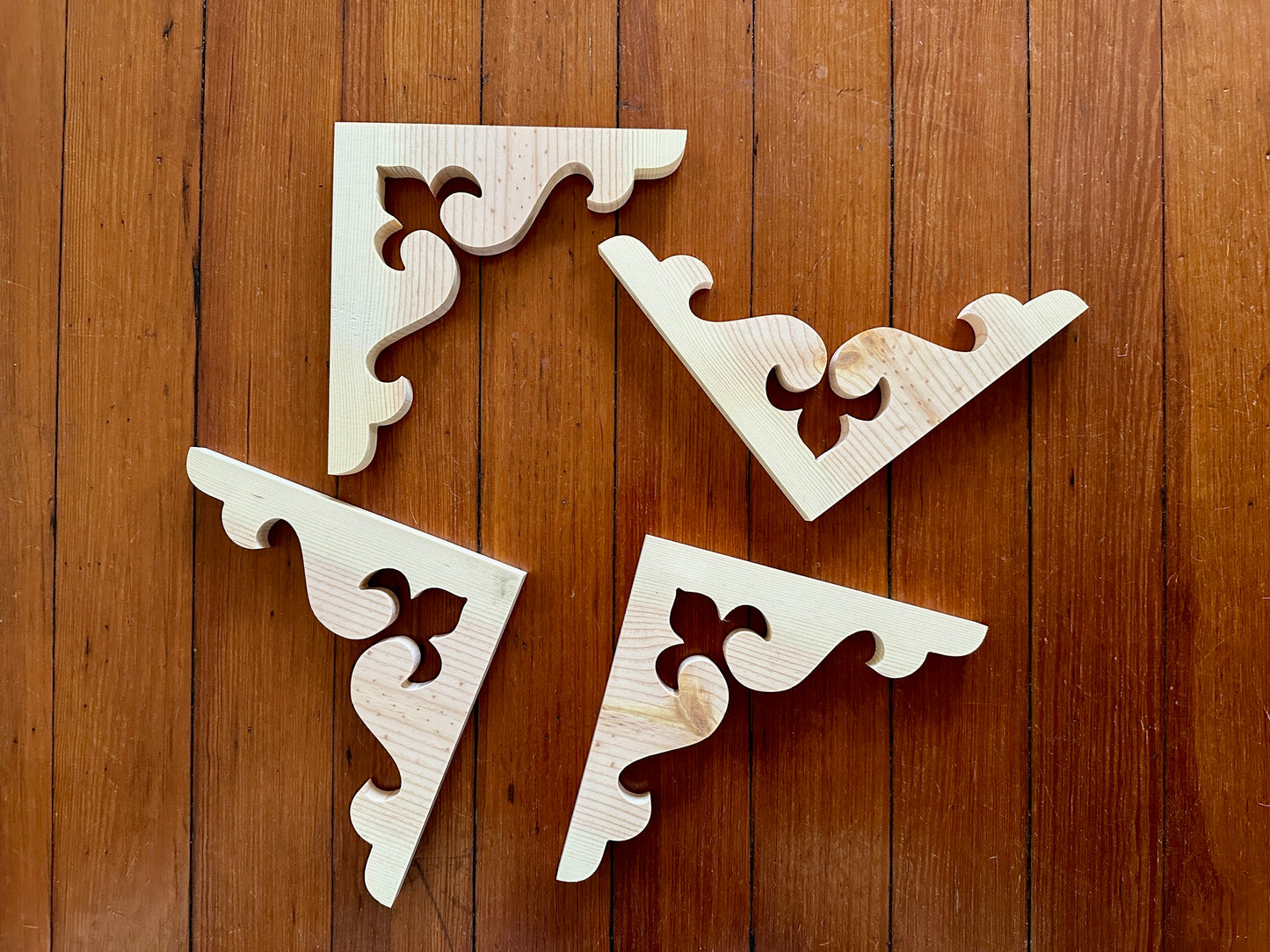 Fleur de lis Wood Trim Brackets