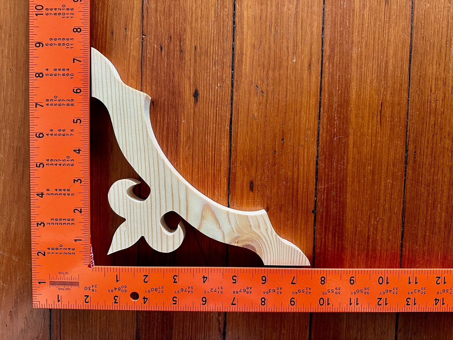 Fleur de lis Flair Wood Trim Brackets