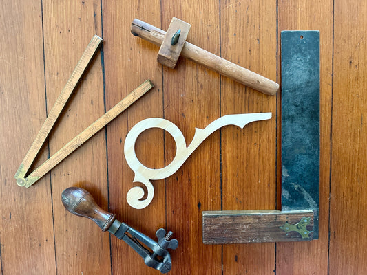 Victorian Circle Stair Riser Brackets