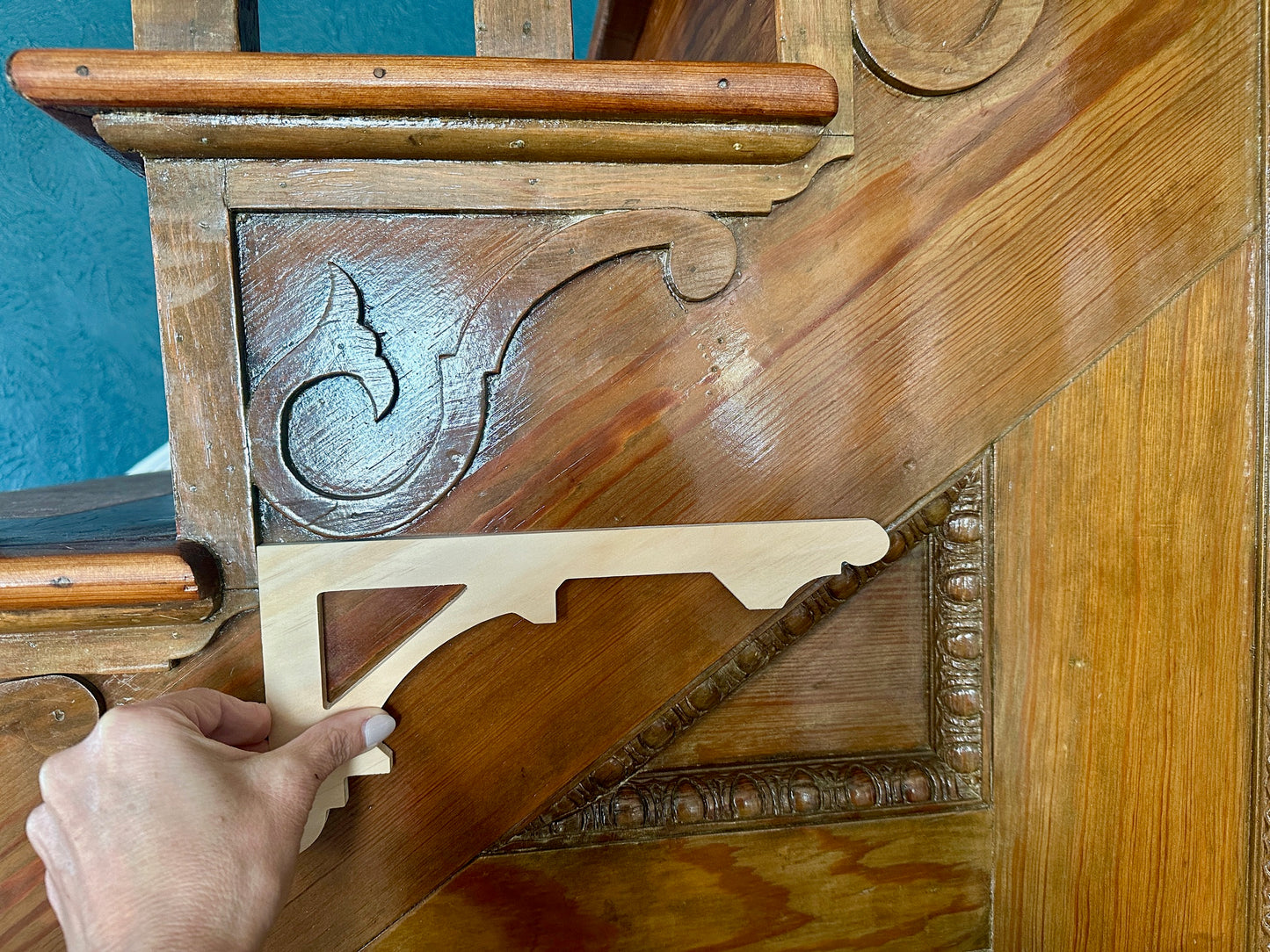 Key Stair Riser Brackets