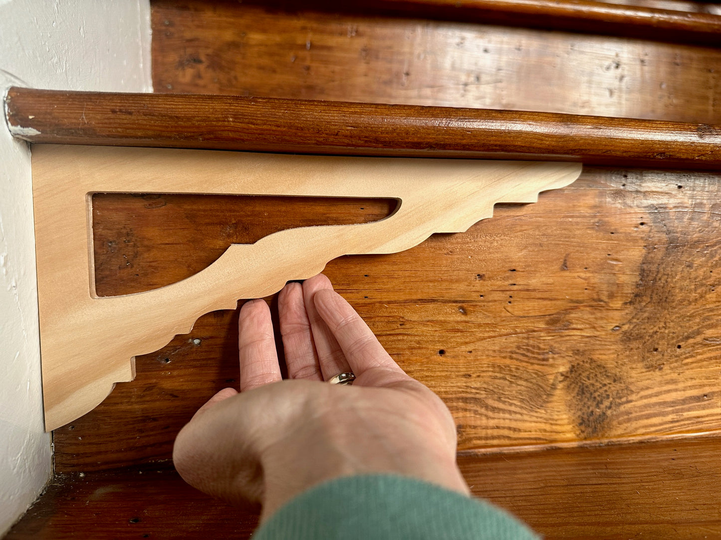 Antique Style Stair Riser Brackets